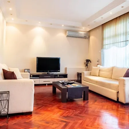 Bright And Flat In Kadikoy With Balcony Apartment *