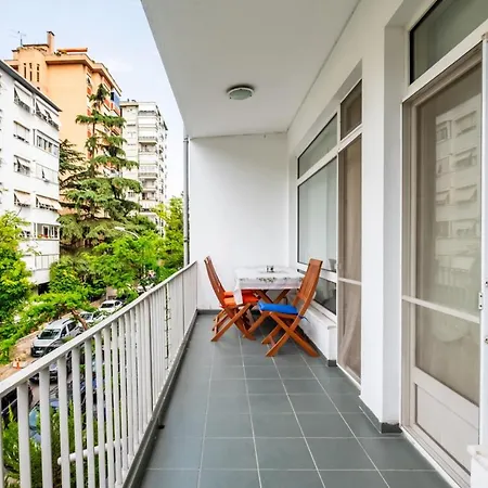 Bright And Flat In Kadikoy With Balcony *